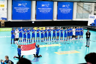 Singapore will battle Team USA for a 15th place finish, at the 2020 IFF Men's Floorball Championships!