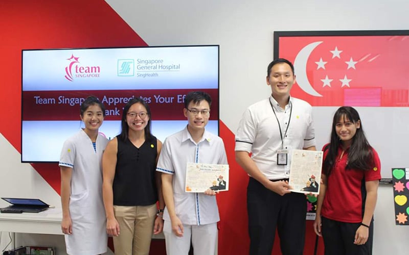Team Singapore athletes appreciating our healthcare workers