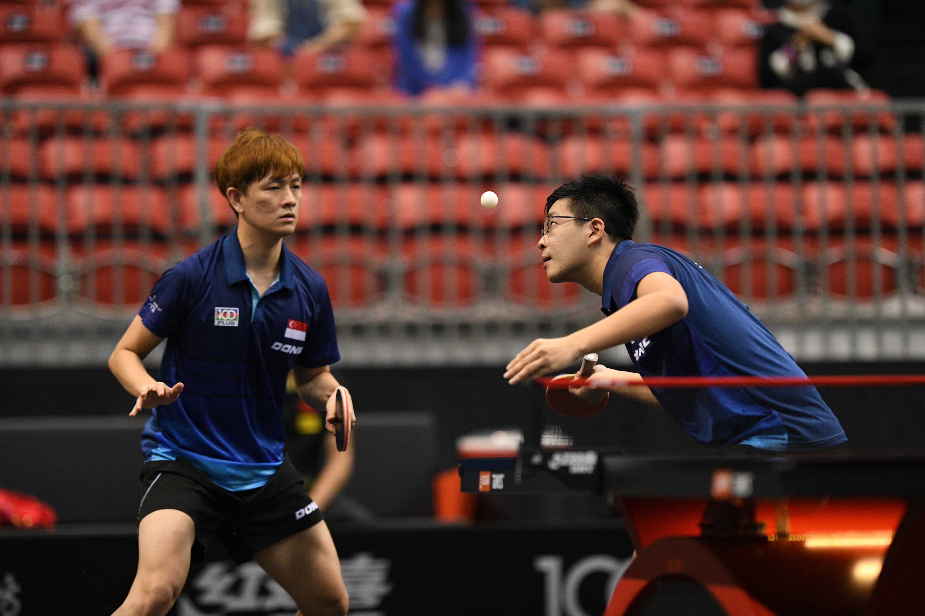 Clarence Chew (left) and Ethan Poh (right)_Singapore Smash 2022_Photo credit to World Table Tennis
